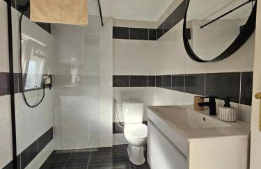 St Anthony's House with Parking - Foto 15