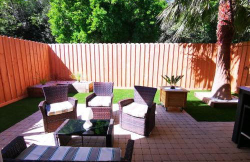 Appartement 90 m2 avec parking terrasse balcons, proche du port et plages - Foto 2