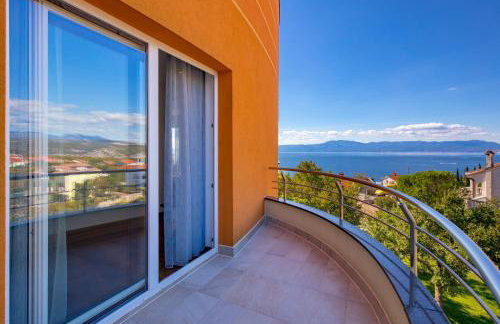 Luxury Villa Oštro with pool & Krk bridge view - Photo 64