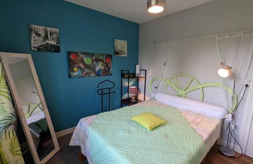 Charmant appartement avec terrasse et jardin, idéal pour 4 personnes, à Barbezieux - FR-1-653-196 - Foto 28