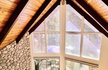 Family Friendly A Frame, Pets stay Free! - Foto 2