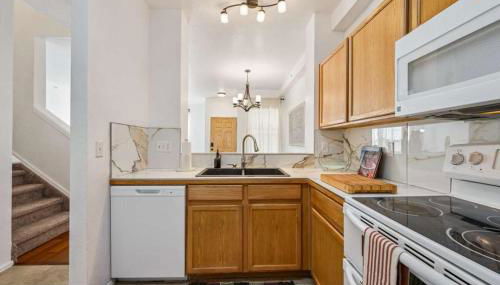 3BR Modern Retreat, Close to DIA & Downtown Denver - Foto 4