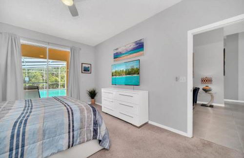 New 5 bedroom Disney Sanctuary - Photo 27