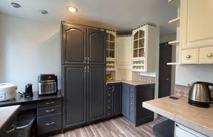 Remodeled, Spacious, Modern Retreat 5 BR, 3BA, 2KIT - Foto 9