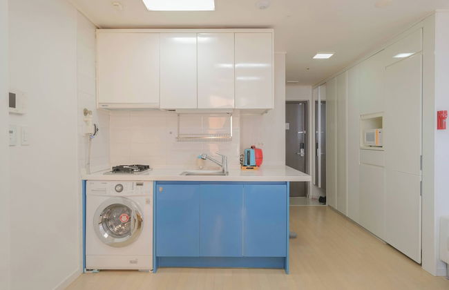 HOTEL WITH - Photo 73