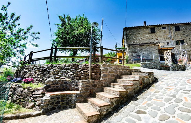 Castelvecchio Family Retreat - Photo 22