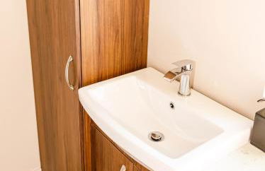 Spacious 4Bed Parking & Wi-Fi - Contractor Stays - Foto 55