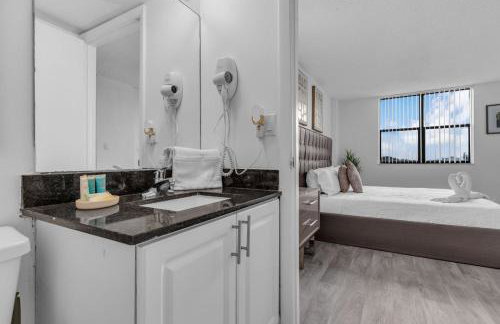 Urban Escape 2 Bed Unit In Miami near Whole Foods - Foto 28