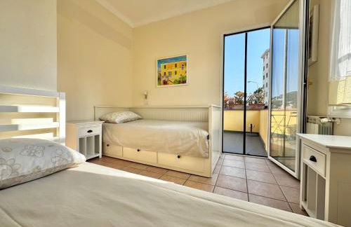 Villa Angelina Holiday Homes I Casa Limone I A pochi chilometri da Sanremo e il suo Festival I Giardino I Parcheggio privato - Photo 5