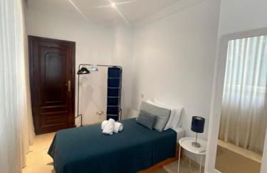 Marbella Beach Front Edificio Mayoral Centro Ciudad y Primera Línea Playa Muy Amplio y Espacioso - Foto 34