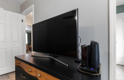 Newly Renovated, Dog Friendly, Stocked Kitchen - Foto 14