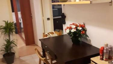 Appartement en Rez de jardin climatisée 2 pièces-cuisine avec terrasse et jardin - Foto 5