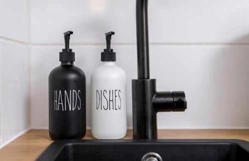 OLIVE Apartments - 2x Kingsize Betten - sehr zentral - Foto 8