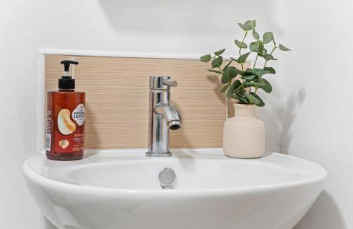 Stylish 1 bed Apartment in Nottingham - Foto 21