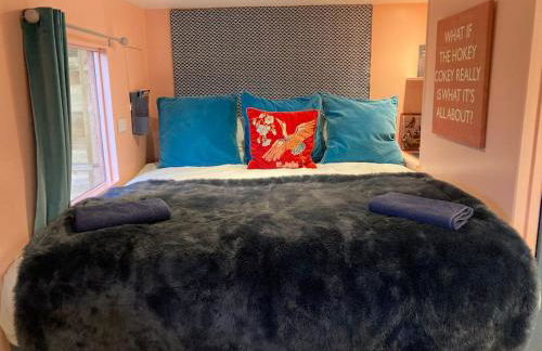 A charming unique lodge, with log burner and incredible views - Foto 17