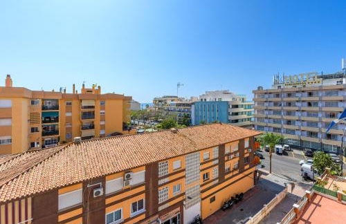 WintowinRentals Charming Apartment with Sunny Terrace near the Sea - Photo 11