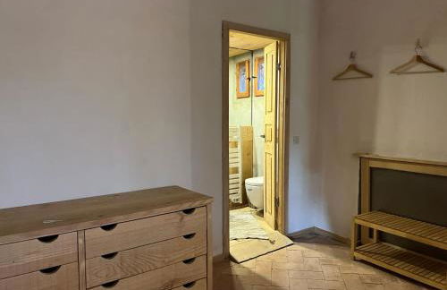 CASA RURAL DE ENSUEÑO EN CANTALLOPS CON 9 HABITACIONES DOBLES CON BAÑOS PRIVADOS Y PISCINA DE 20M x 2,70M - Foto 61