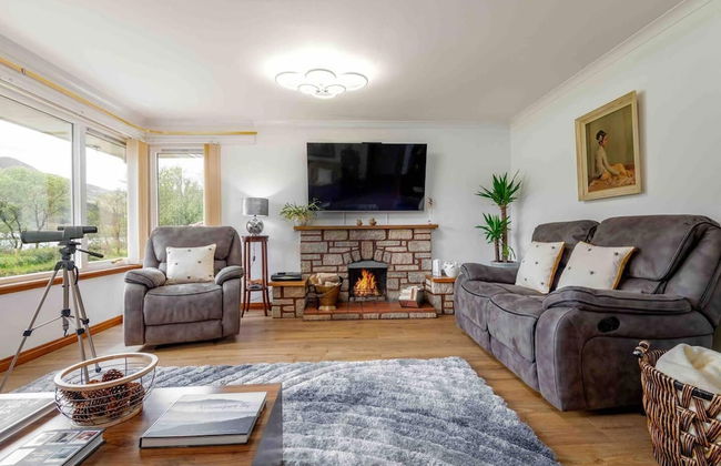 3 Bedroom Bungalow With Htub & Private Loch Access - Foto 14