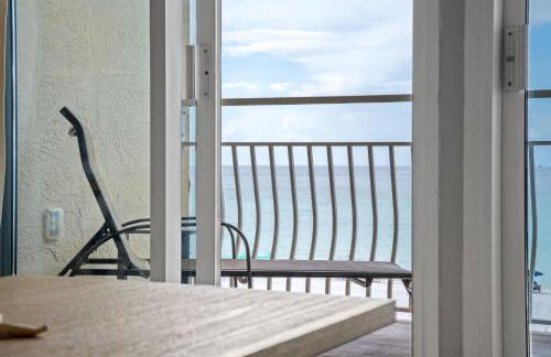 Deja View Beachfront Sunrise Beach Svc Included - Foto 32