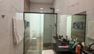 Linda e Confortável Casa - Foto 5