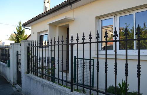 Maison Cenon indépendante avec jardin et parking - Foto 2