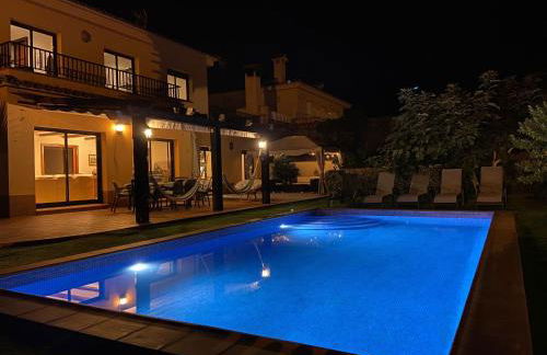 Villa Jaruco Lux Piscina Privada Familiar BBQ Aire Acondicionado - Foto 44