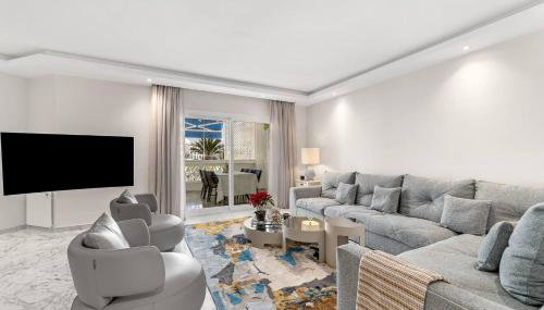 Modern and Large apartment in the heart of Puerto Banus - Foto 1