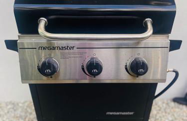 CasaMia Private Studio Near Wynwood & Design District w Free Parking & Bikes - Photo 21