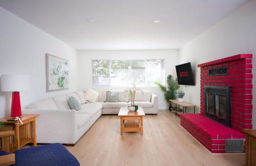 4BR Home for Groups Heated Pool Option - Foto 1