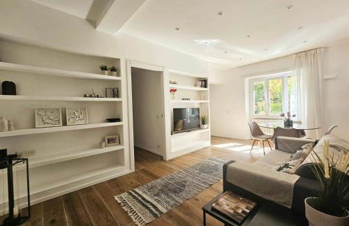 Piramide Elegance Apartment - Photo 2