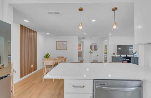 Upscale Arlington Retreat - Private Casita - Arcade - Foto 8