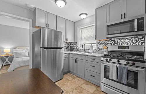 Convenient Apt Close to Downtown - Foto 21