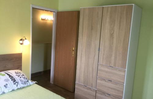 Prvinski Akvarel - Foto 27