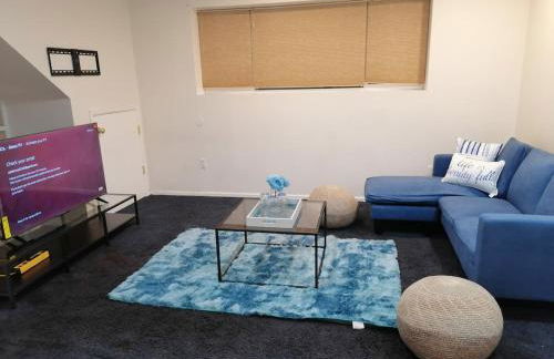 Great motherlaw apartments with your own entrance! - Foto 18