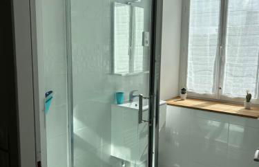 Kery House Calme et proche du Centre - Foto 17