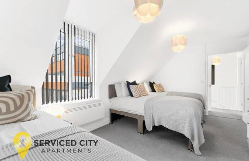 SCA-Arden House 10min to NEC Sleeps 6 Parks 2 Vans - Foto 7