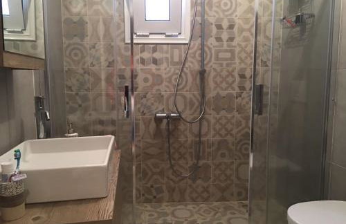 Leo's city apartment - Photo 14