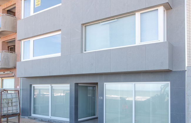 2 bedroom Apartment in Ostend with garden - Photo 10