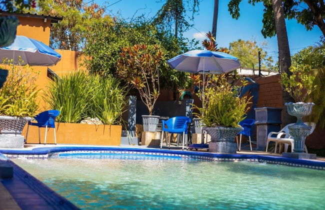 La Belva Court with Swimming Pool - Photo 11