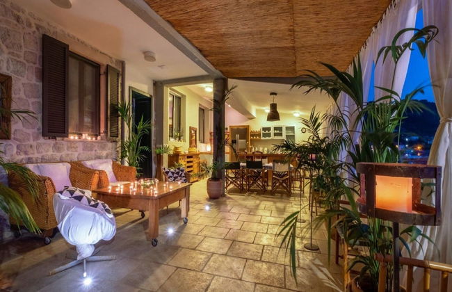 Villa Lola - Four Bedroom Villa With Sea View - Foto 20