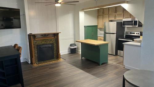 Apartment in Newark - Photo 4