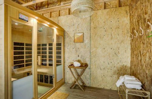 Zen Haus* Lavish Getaway w/ Gym, Sauna, Hot Tub - Foto 35