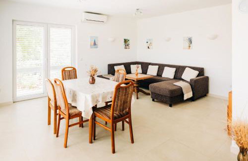 Sunce i More - Photo 1