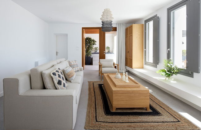 Kamini Santorini Luxury Villas - Photo 44