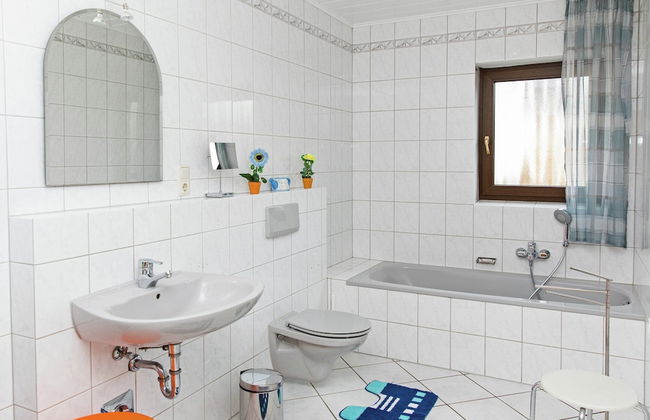 Tranquil Eifel Hideaway - Photo 15