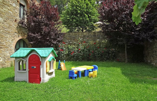 Serene Farmhouse in Dicomano With Swimming Pool - Photo 28