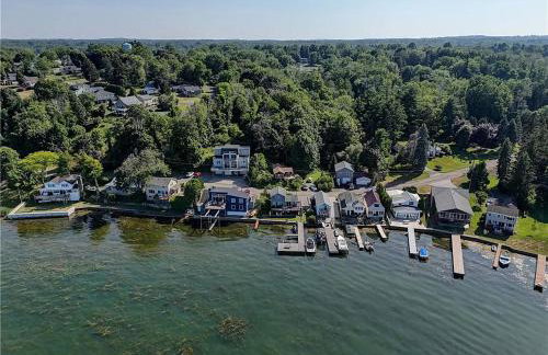 Cute Cottage Overlooking Sodus Bay- Direct Water Access - Foto 3