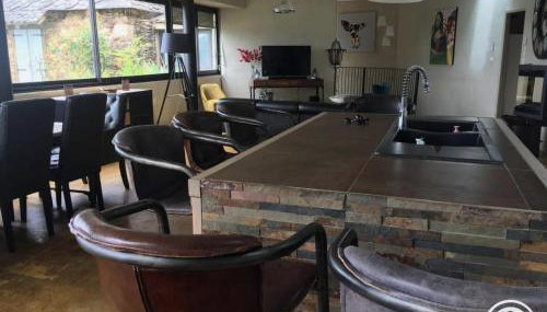 Gîte de France à Altillac 4 épis - Gîte de France 8 personnes MAE-0731 - Foto 4