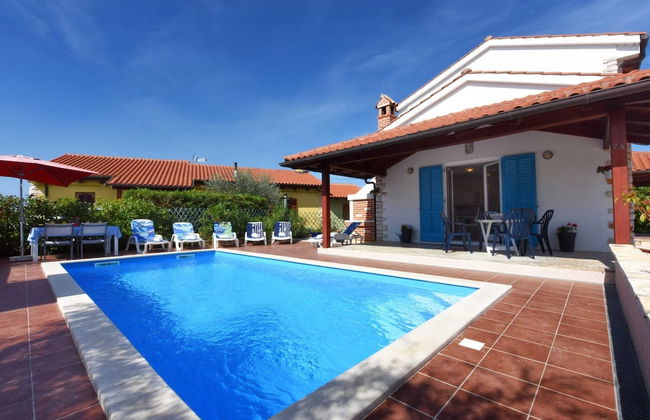 Nice Holiday House With Private Pool & Roof Terrace - Foto 14