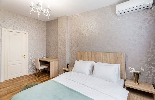 Dat Exx on Freedom Square - Photo 23